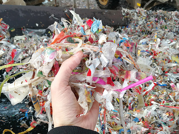 造紙廠廢料如何處理？紙廠廢料破碎處理系統為您助力