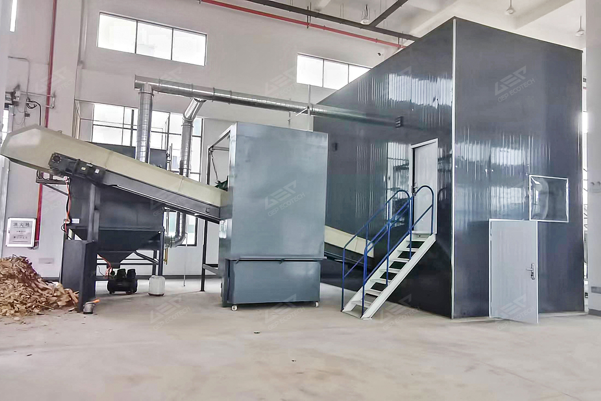 大件废品预破碎处理现场