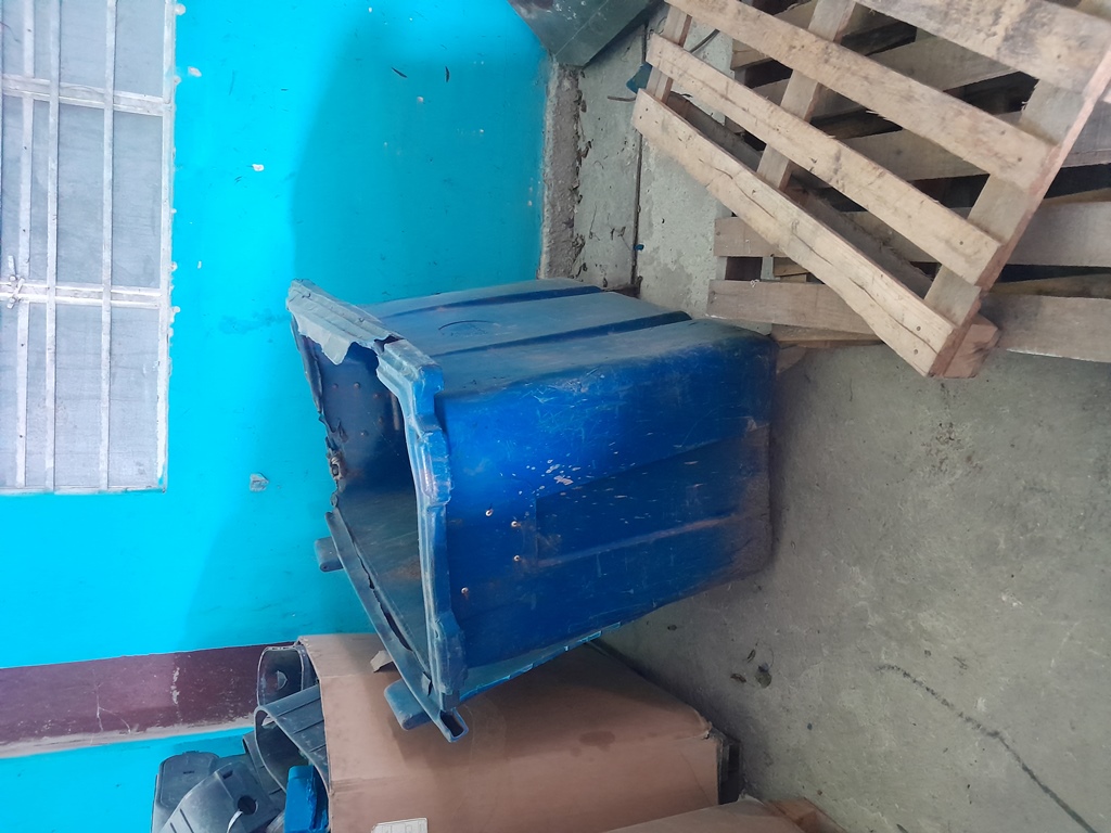 大蓝桶/吨桶/塑料桶破碎机：价格、性能与选购建议