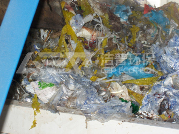 医疗垃圾破碎机助力医疗废弃物处置系统
