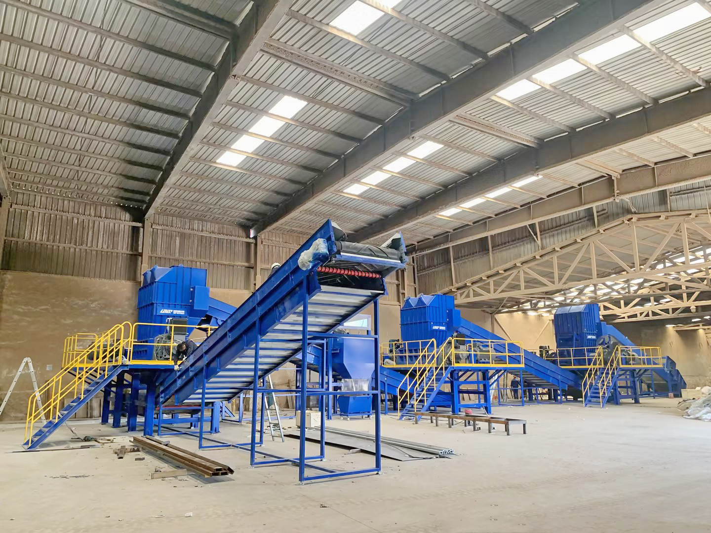 废纺撕碎制rdf设备现场