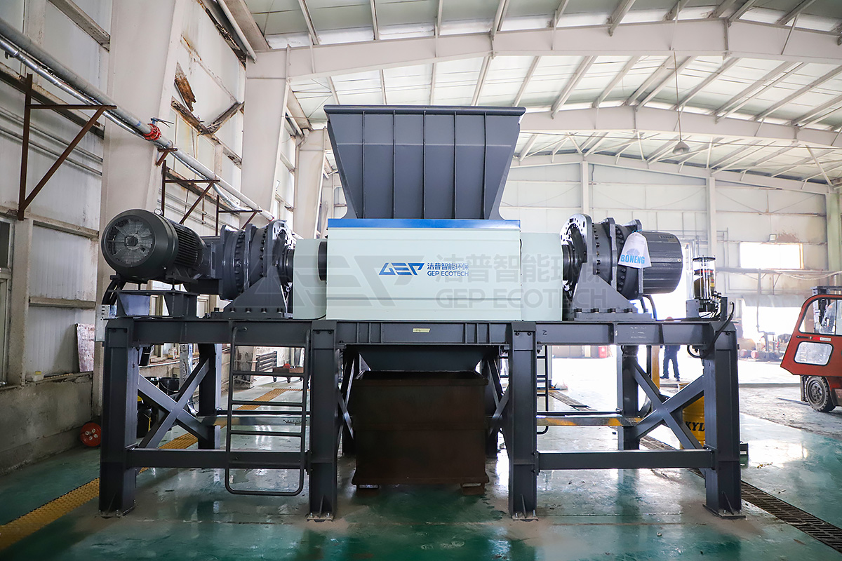 危废用双轴撕碎机